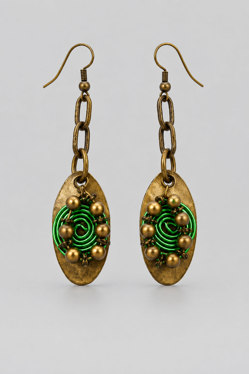 Emeral green metal drop earrings